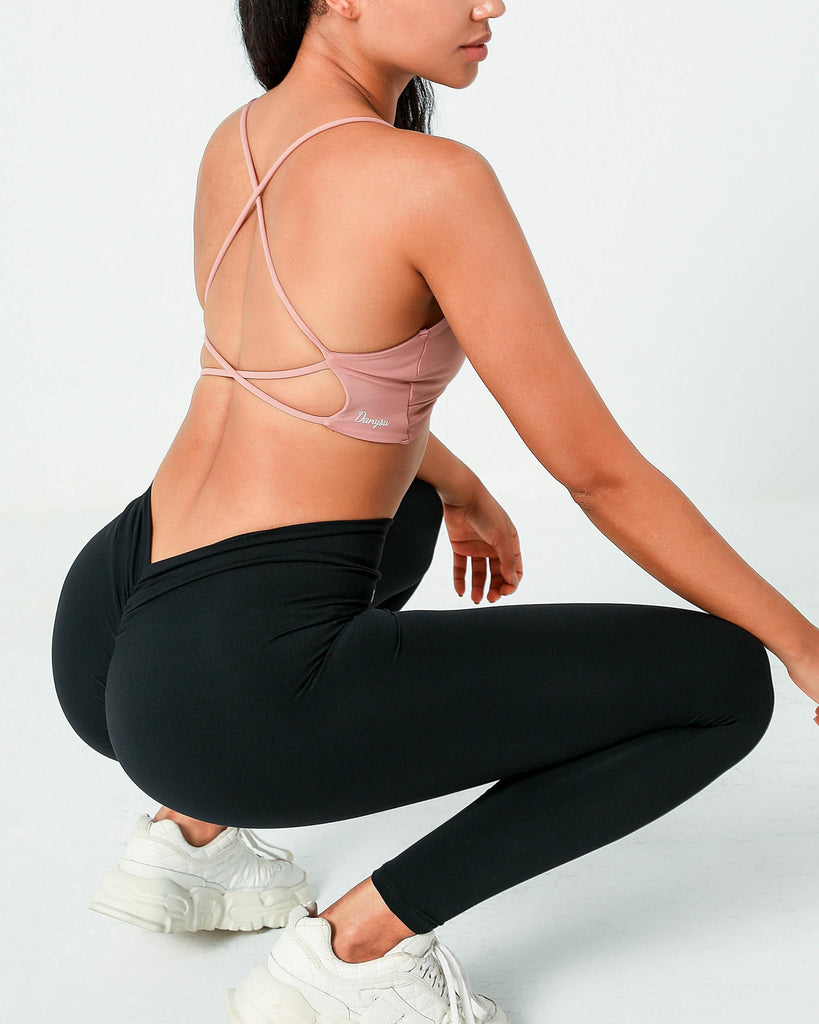 Danysu Backless Sports Bra Women's Buttery Soft Workout Tops with Removable  Padded Yoga Training Bra Strappy Going Out Top, #1.crisscross hot chocolate  : : Fashion