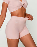Danysu V-Back Scrunch Butt Shorts Naked Feel